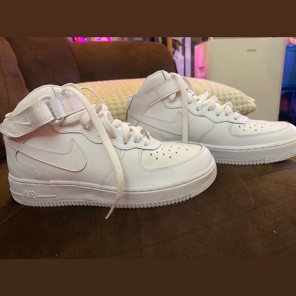 Nike Other - Nike Air Force 1s high top white 🤍🤍 (GS)